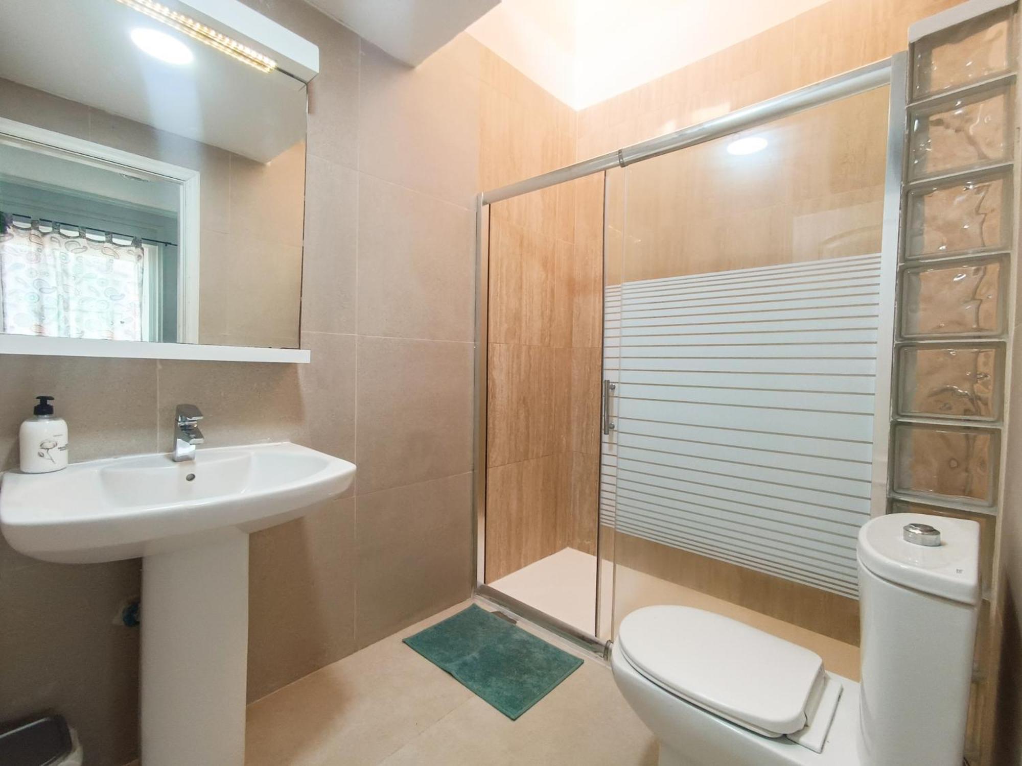 Aloe Vera Shared House Hostel *